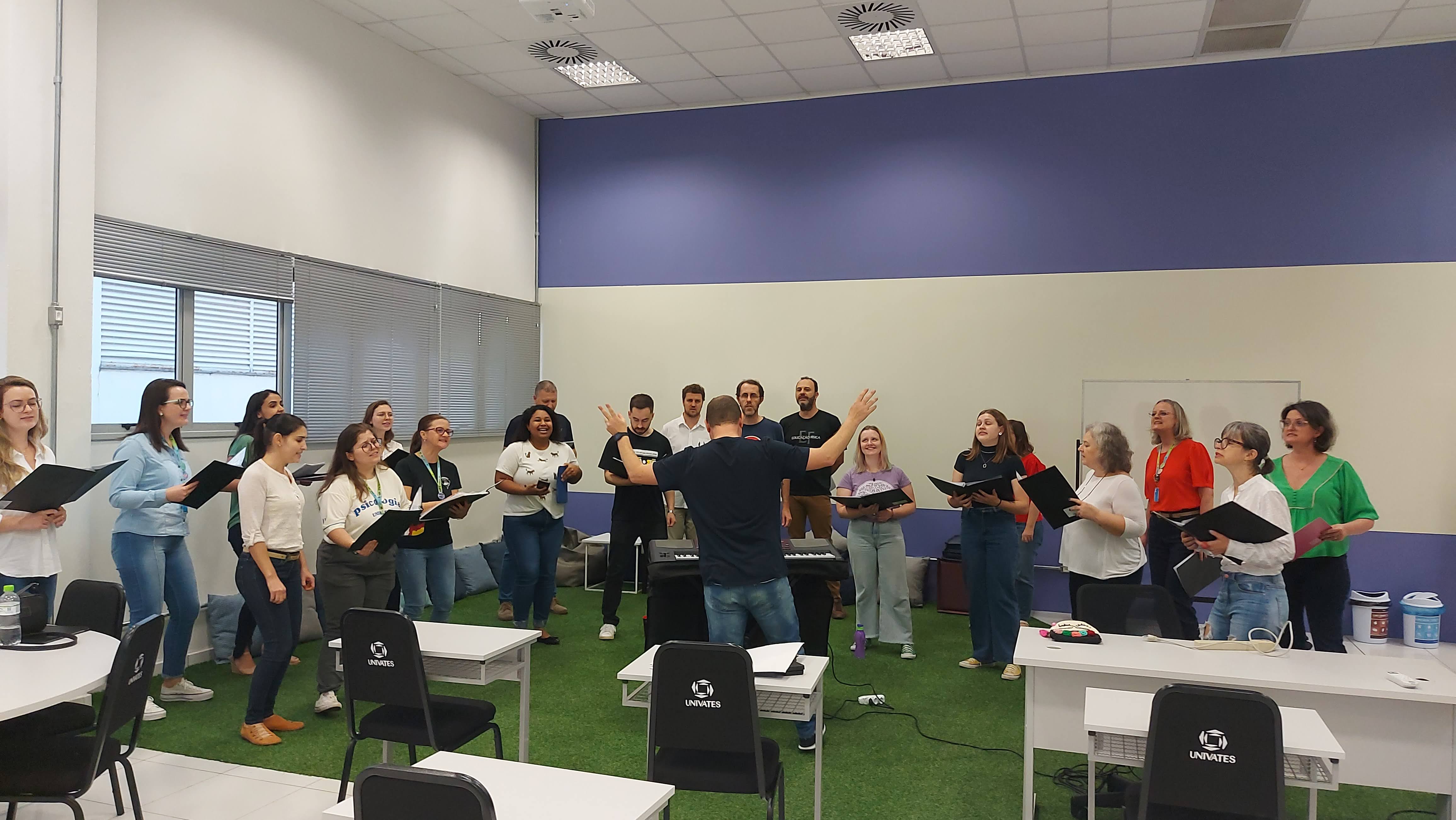 banner Vocal Univates