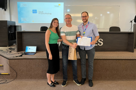 Inovates realiza cerimnia de graduao de duas empresas
